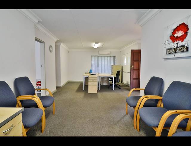 2 BEDROOM HOUSE SOLD IN PRETORIUSPARK